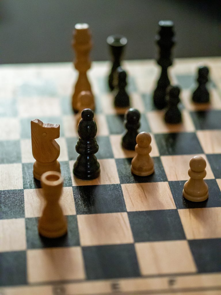 brown and black chess game set